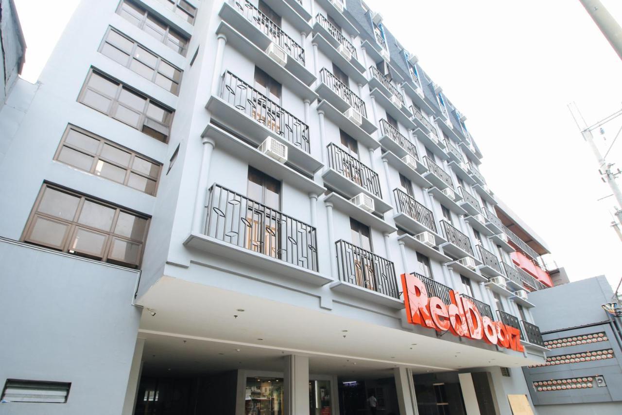 Reddoorz Plus @ Jardin Suites Guadalupe Nuevo Mandaluyong Buitenkant foto