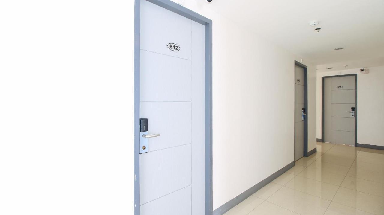 Reddoorz Plus @ Jardin Suites Guadalupe Nuevo Mandaluyong Buitenkant foto